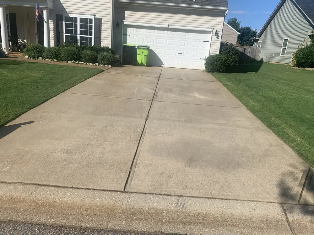 Professional garden landscaping for residential properties in Greenville, SC by Jefferson Landscaping