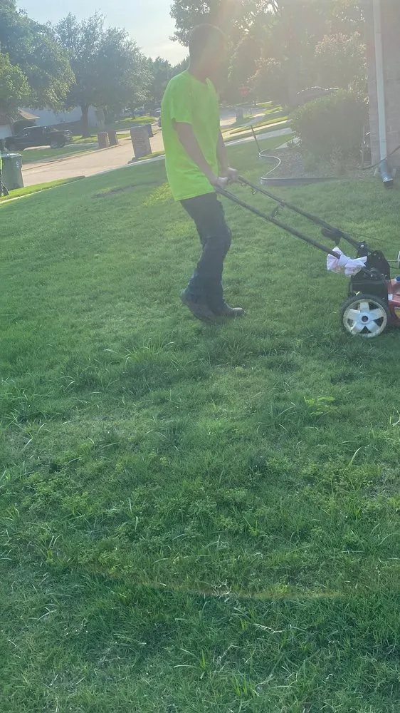 Local yard maintenance in Denton, TX by Jeffrey Boys Lawn Barbers