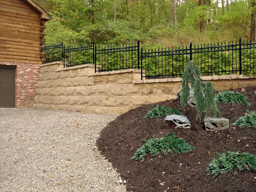 Top-rated outdoor landscaping in Gibsonia, PA by Jeffrey Paszek Design