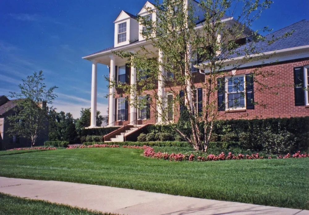 Professional residential landscaping experts serving Gibsonia, PA - Jeffrey Paszek Design