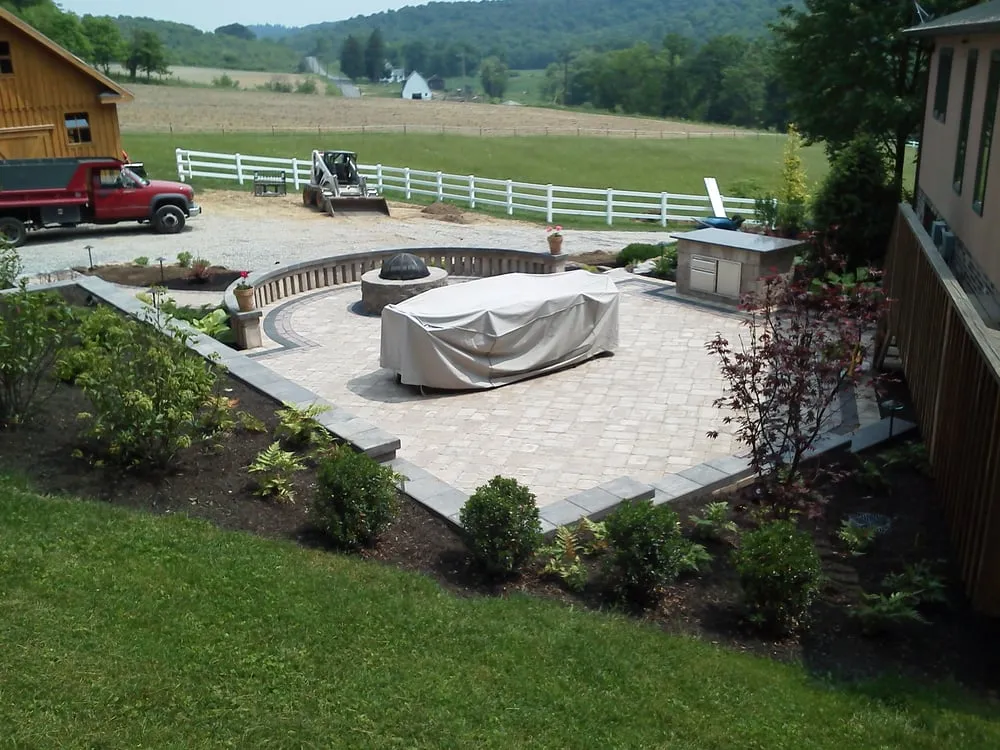 Professional landscaping services for year-round maintenance in Gibsonia, PA by Jeffrey Paszek Design
