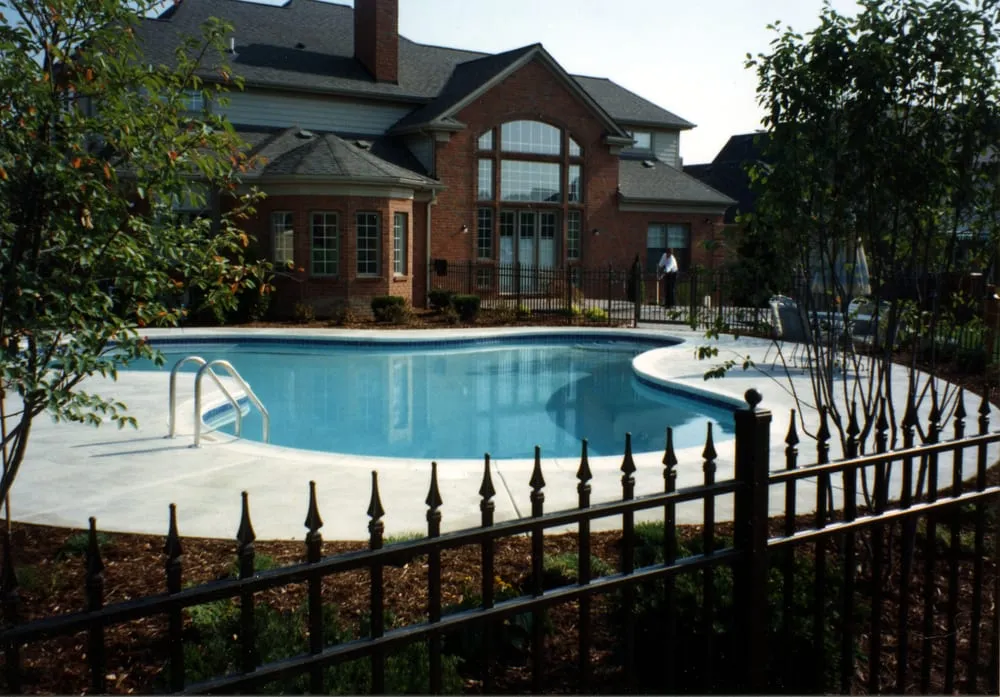 Custom residential landscaping experts serving Gibsonia, PA - Jeffrey Paszek Design
