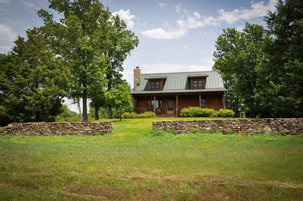 Trusted outdoor landscaping experts serving Overland Park, KS - Jeffrey Preuss Landscapes