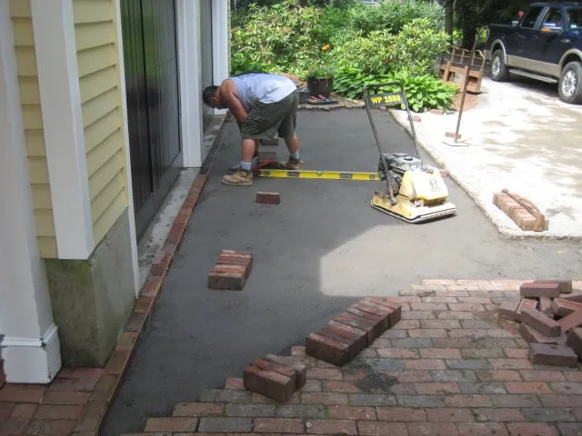 Top-rated lawn mowing service in Mashpee, MA by Jeffrey Williams Landscaping