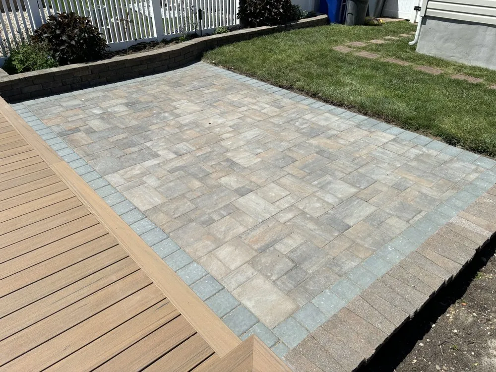 Top-rated yard maintenance in Freeport, NY by Jeffry’s Landscape Construction