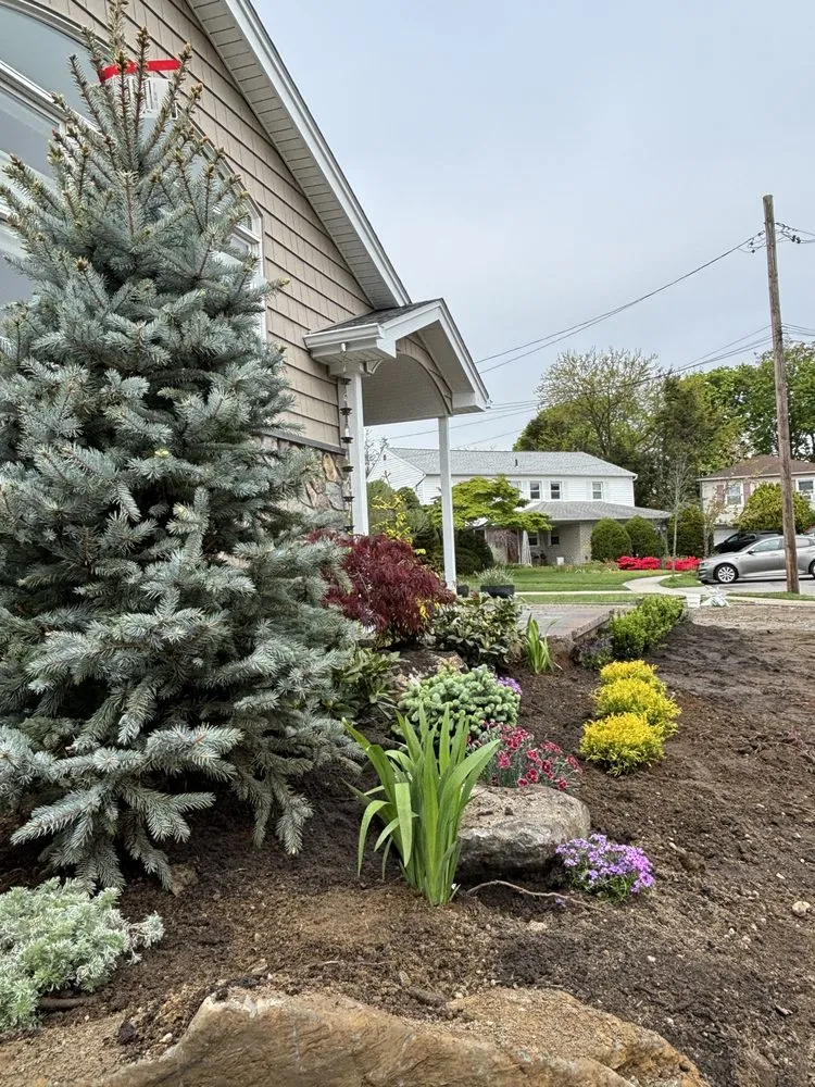 Reliable yard cleanup service in Freeport, NY - Jeffry’s Landscape Construction