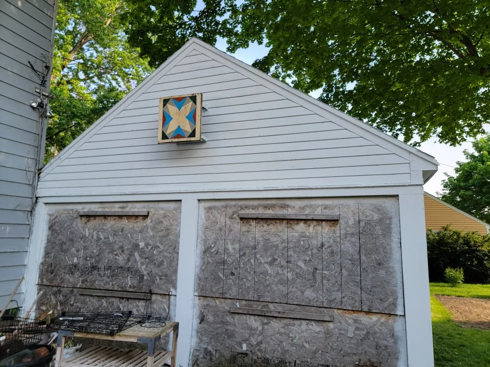 Expert yard cleanup service experts serving Holstein, IA - Jeff's Jack Of All Trades