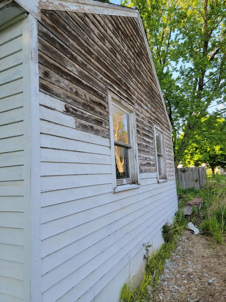 Reliable lawn mowing service in Holstein, IA by Jeff's Jack Of All Trades