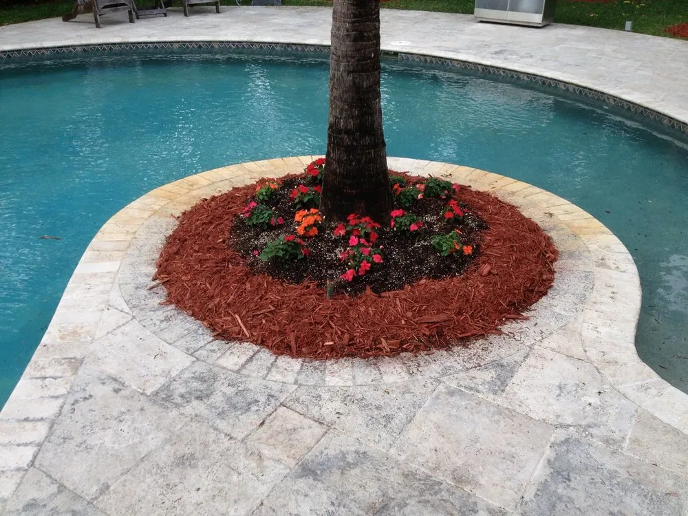 Expert outdoor landscaping in Homestead, FL by Jeff's Lawn & Lawnscaping