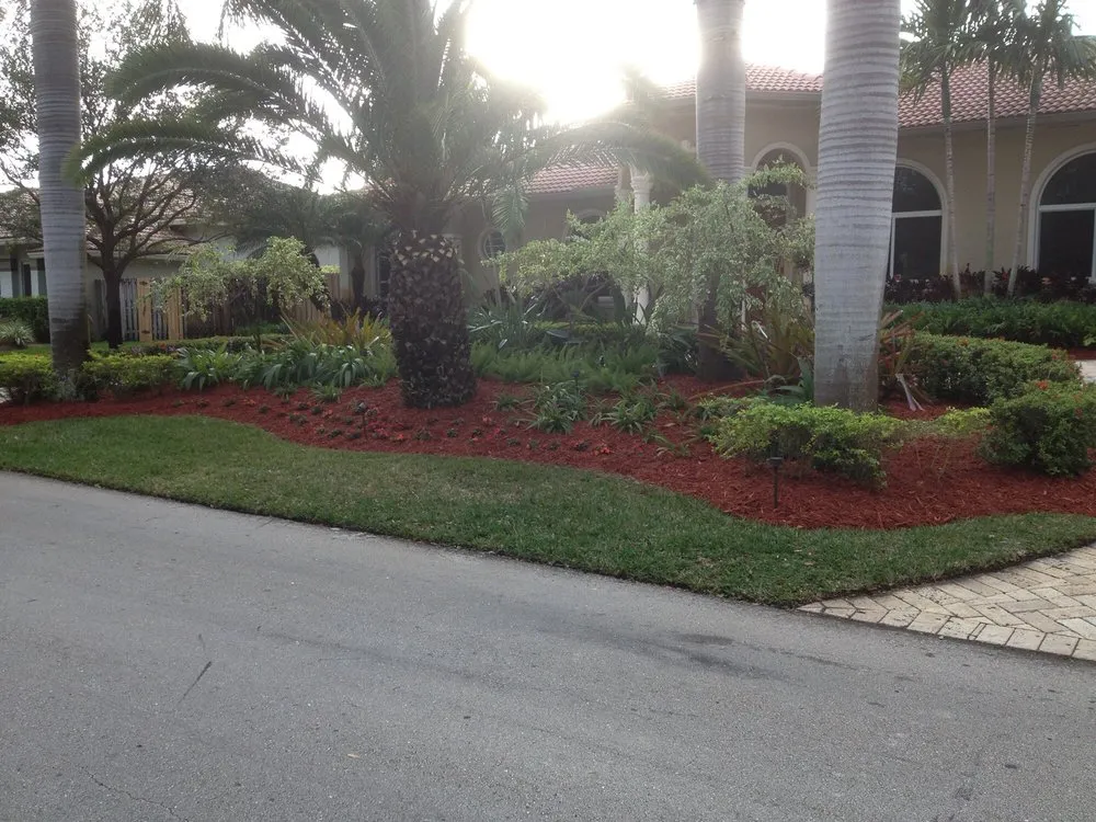 Professional garden landscaping in Homestead, FL - Jeff's Lawn & Lawnscaping