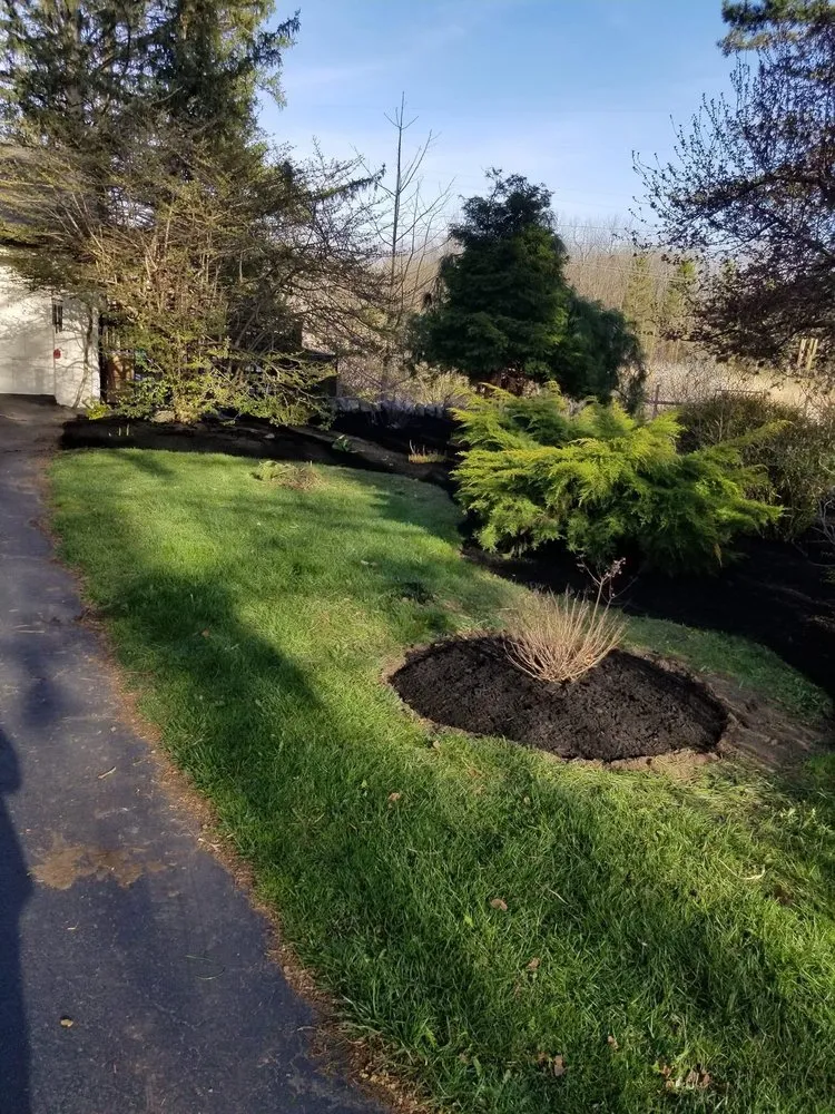Local yard cleanup service with custom design in Macedon, NY by Jeffs Lawn Care