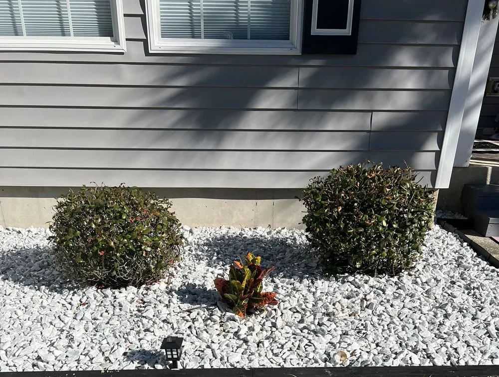 Custom outdoor landscaping for beautiful yards in Crescent City, FL by Jeff’s Lawns Unlimited