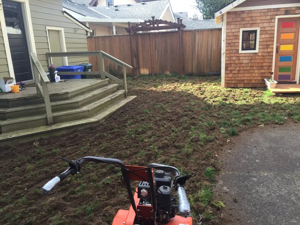 Top-rated lawn care service in Vancouver, WA - Jeff's Quality Rototilling