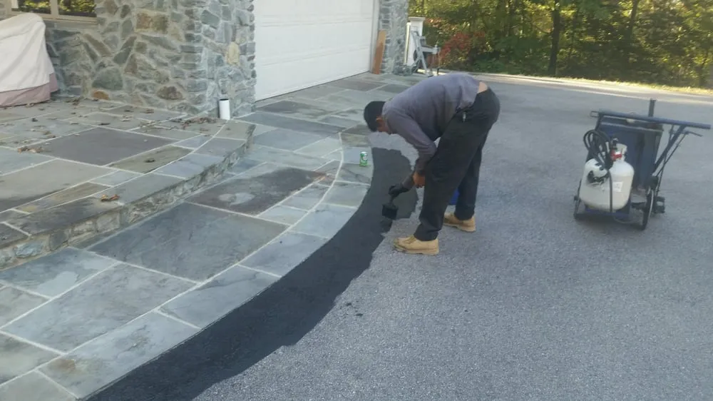 Affordable yard maintenance for year-round maintenance in Hollywood, MD by Jeff's Tree Service
