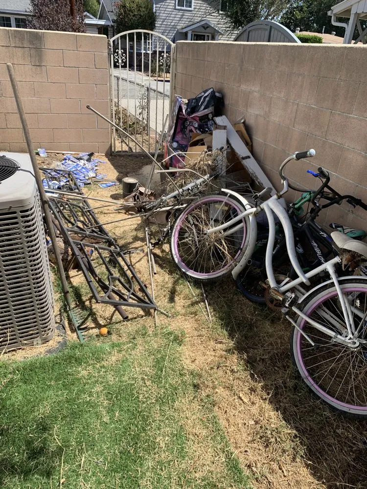 Custom yard cleanup service for residential properties across Rowland Heights, CA - Jeff's Yard Cleaning and Removal