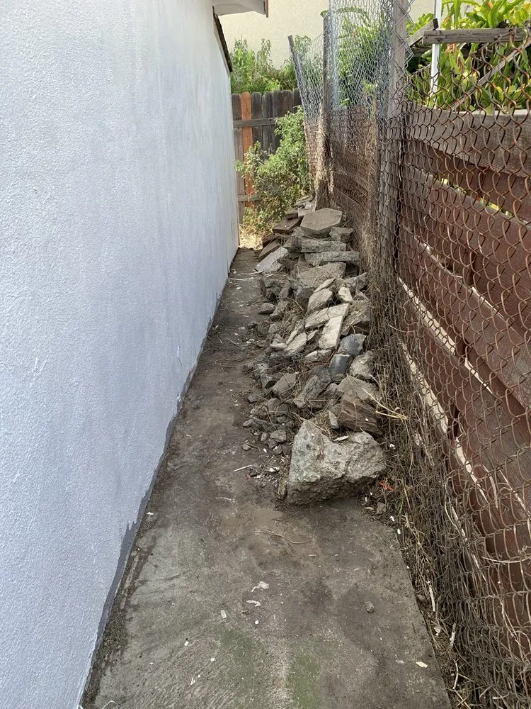 Reliable yard cleanup service for homes across Rowland Heights, CA - Jeff's Yard Cleaning and Removal