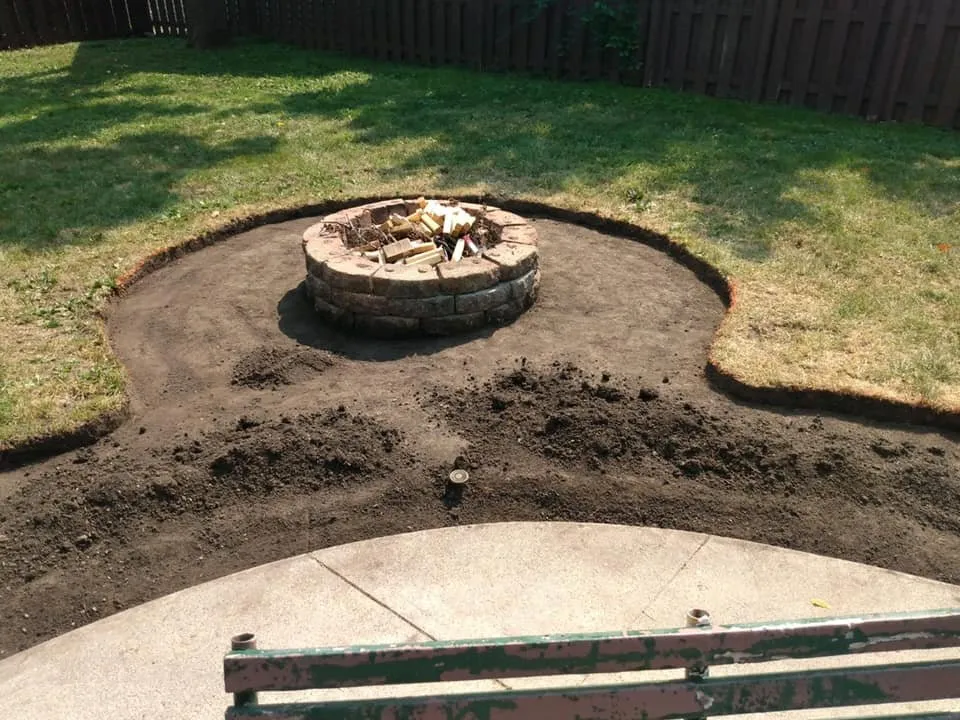 Reliable landscaping services in Joliet, IL by JEG'S Construction