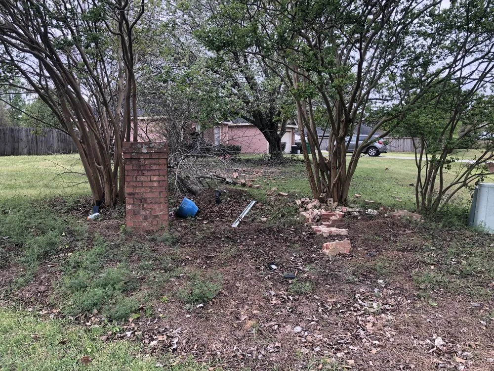 Local residential landscaping for residential properties across Warner Robins, GA - Jemathis88@gmail.com