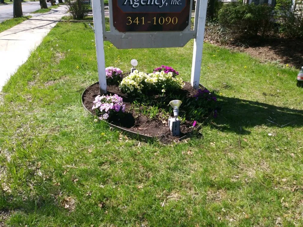 Reliable garden landscaping for year-round maintenance in Toms River, NJ by Jenerator Services