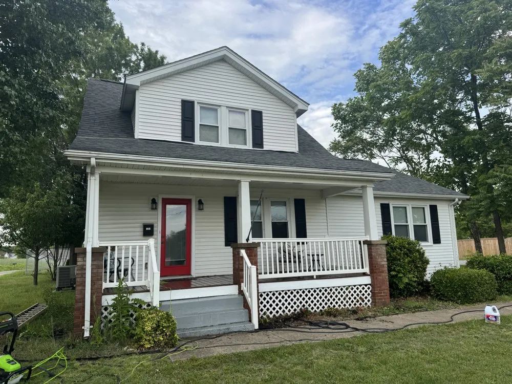 Reliable lawn care service experts serving Fredericksburg, VA - Jenkins & Son’s Property Management