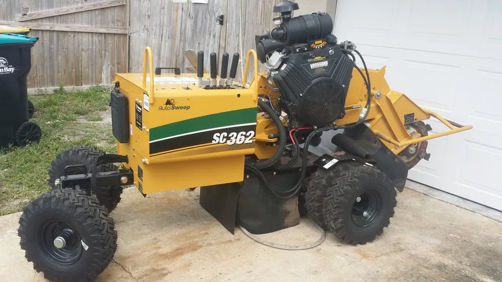 Professional landscaping services in Palm Bay, FL - Jenkins Tree Service