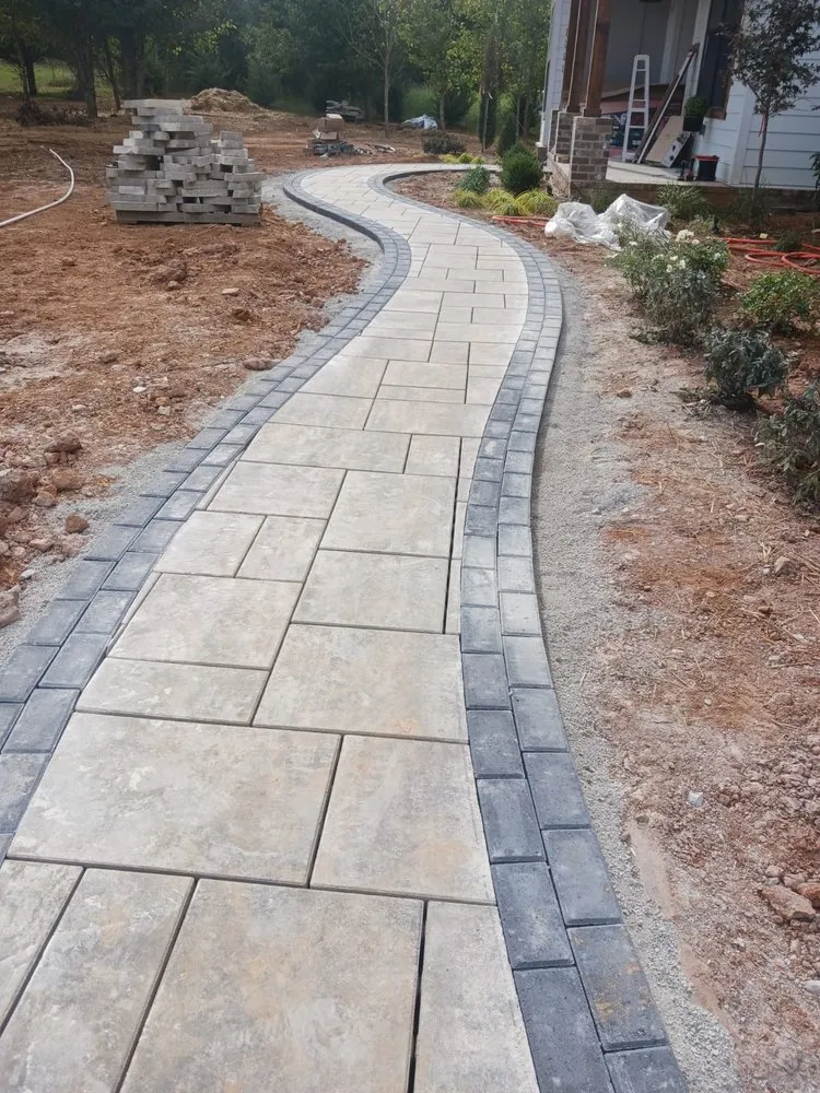 Custom outdoor landscaping in Nashville, TN by Jennifer's Lawn's