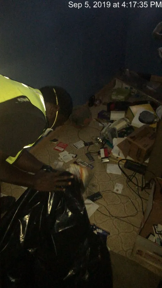 Top-rated lawn mowing service experts serving Bridgeport, CT - Jennings Cleaning & Landscape