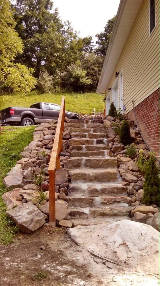 Top-rated landscape design in Grafton, WV by Jennings Garden Center