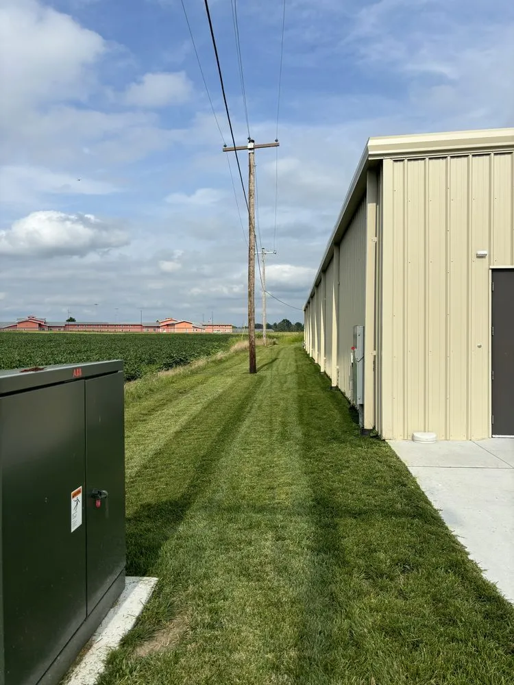 Reliable yard cleanup service for beautiful yards across Imperial, MO - Jennings Lawn Care