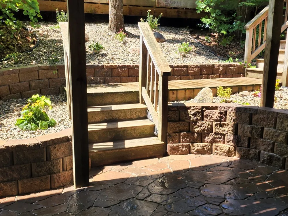 Affordable garden landscaping in Shelby, MI by Jenny's Professional Landscaping