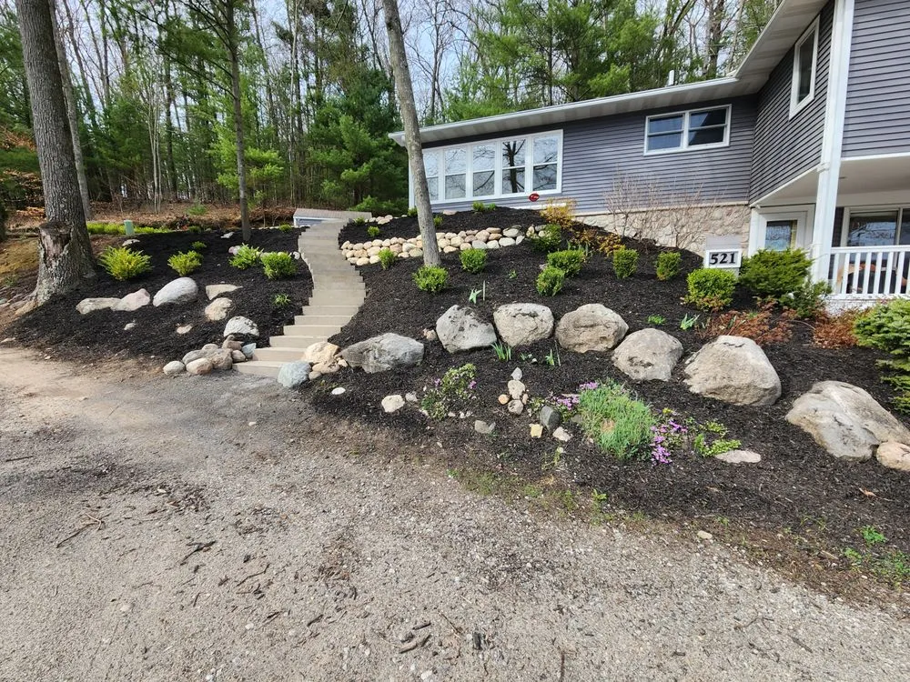 Custom yard maintenance for outdoor upgrades across Shelby, MI - Jenny's Professional Landscaping