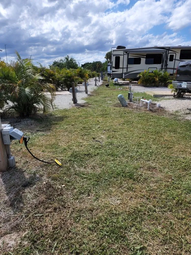 Custom lawn care service in Okeechobee, FL - Jen's Handy Cleaning