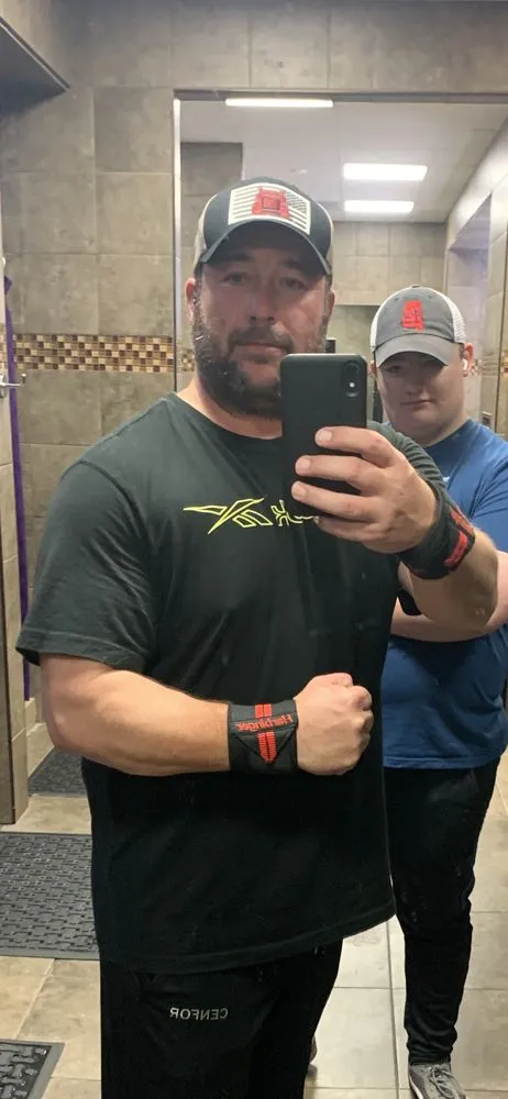 Local yard cleanup service for residential properties in Daleville, AL by Jensen Outlaws Lawn Care