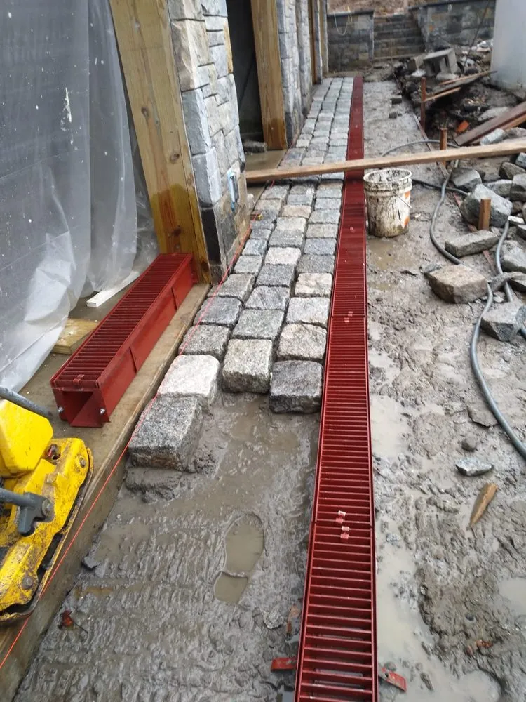 Local residential landscaping for year-round maintenance in Mount Kisco, NY by Jeovanny's Home Solutions