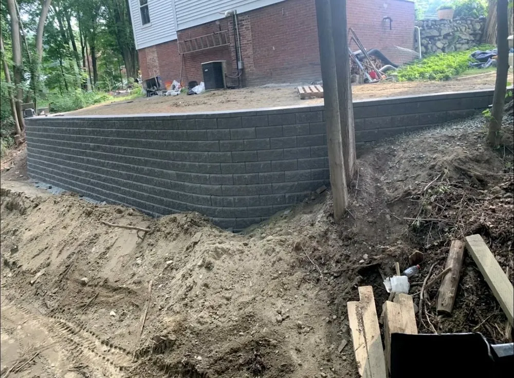 Trusted yard cleanup service in Lynn, MA - Jeremia’s Construction & Landscaping