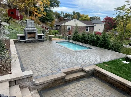 Jeremia’s Construction & Landscaping Logo