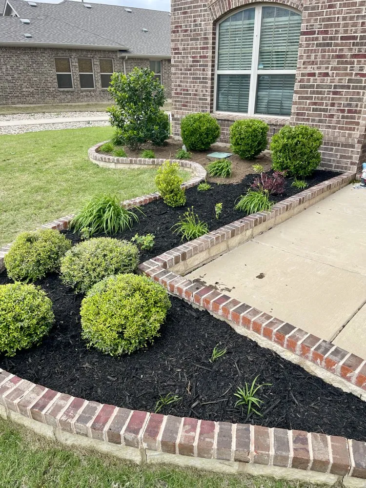 Affordable outdoor landscaping experts serving Justin, TX - Jeremy Tutle Home & Garden