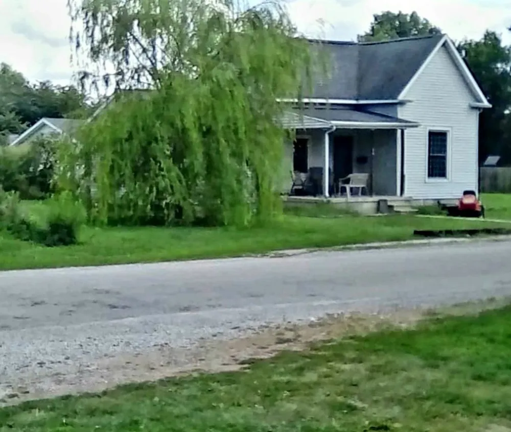 Local yard maintenance with custom design across Greenup, IL - Jeremy's Homecare Services