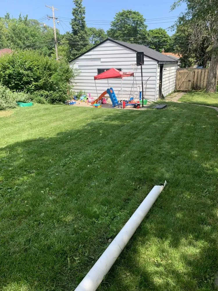 Reliable landscape installation experts serving Milwaukee, WI - Jerms Clean Up & Clean Out