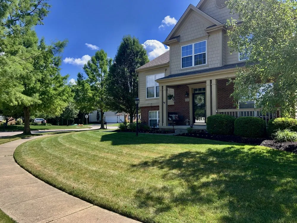 Top-rated lawn care service in Dublin, OH by Jerome Lawn Pros