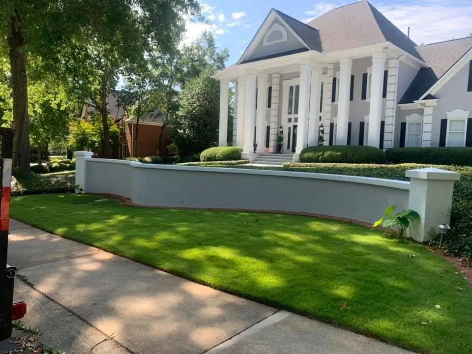 Top-rated yard maintenance experts serving Gray Court, SC - Jeronimo Construction and Landscaping
