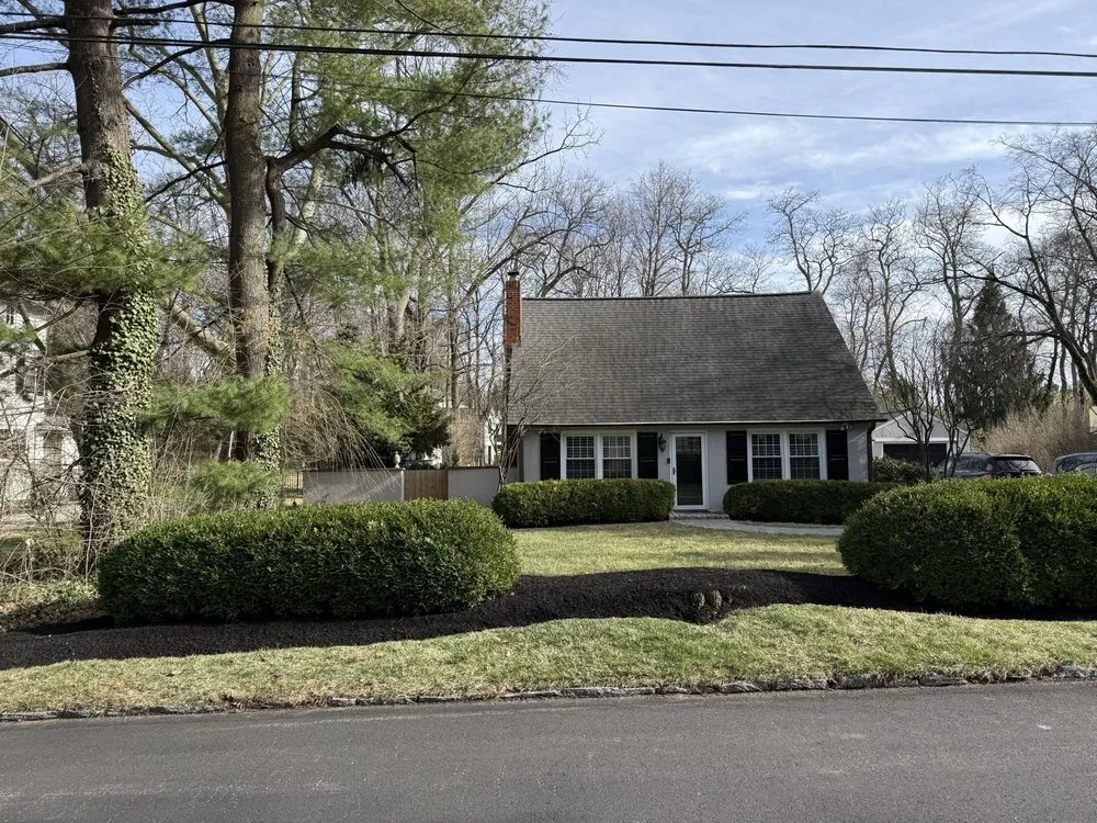 Expert residential landscaping in Lansdowne, PA by Jero's Landscaping