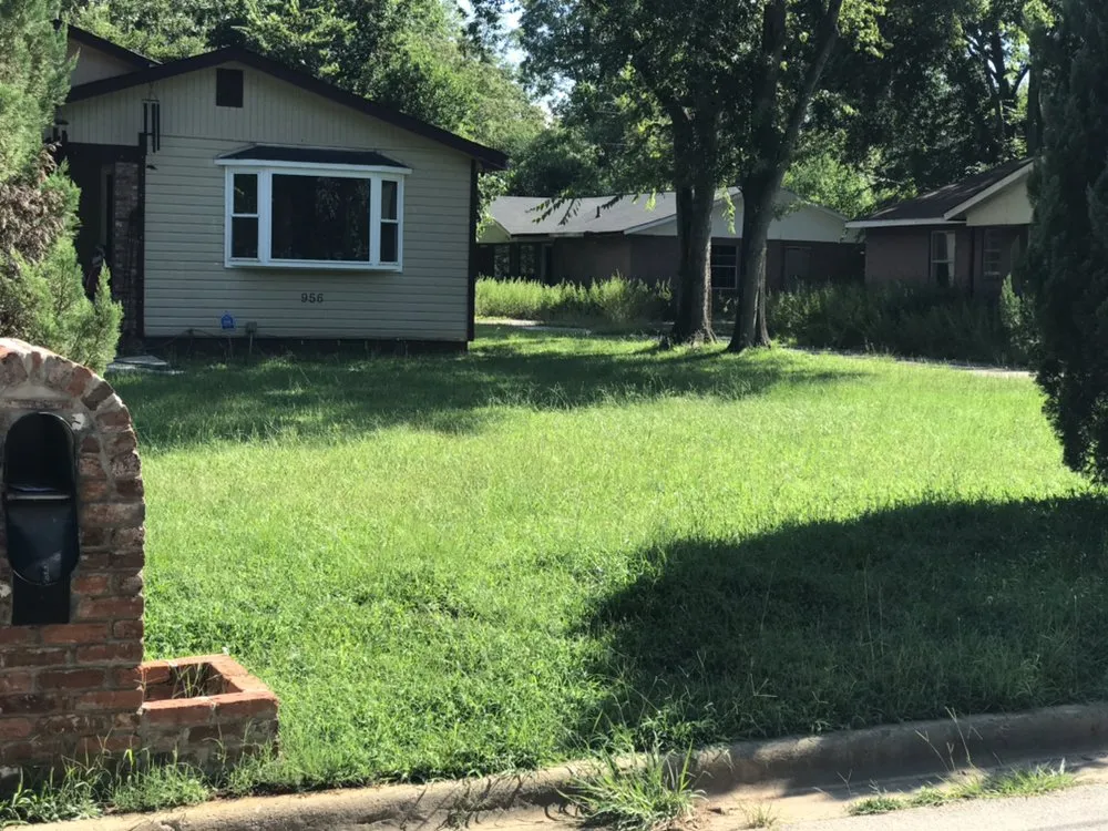 Professional residential landscaping in Macon, GA - Jerrell Exterior Cleaning And Lawn Service