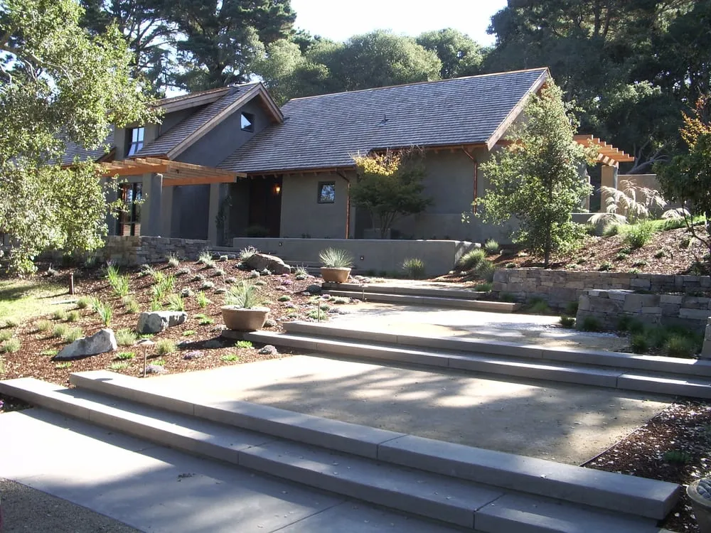 Expert lawn care service in Watsonville, CA - Jerry Allison Landscaping