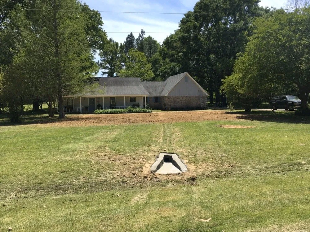 Local yard cleanup service in Flora, MS - Jerry Spencer & Associates