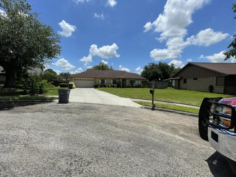 Custom residential landscaping for year-round maintenance in Victoria, TX by Jerry World Lawn Service