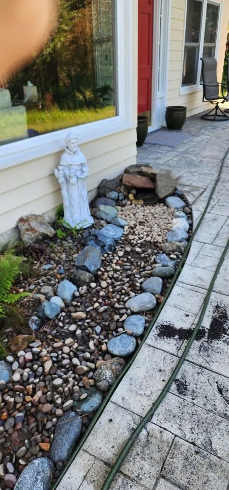 Trusted garden landscaping for outdoor upgrades in Jacksonville, OR by Jerrys Gardening Services