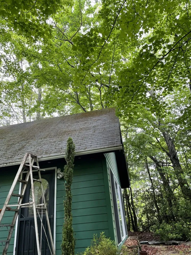 Expert landscape installation experts serving Burnsville, NC - Jerrys Lawn and Roofing