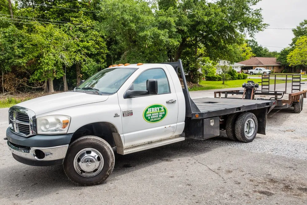 Expert yard maintenance in Long Beach, MS by Jerry's Lawn Mower Sales & Service