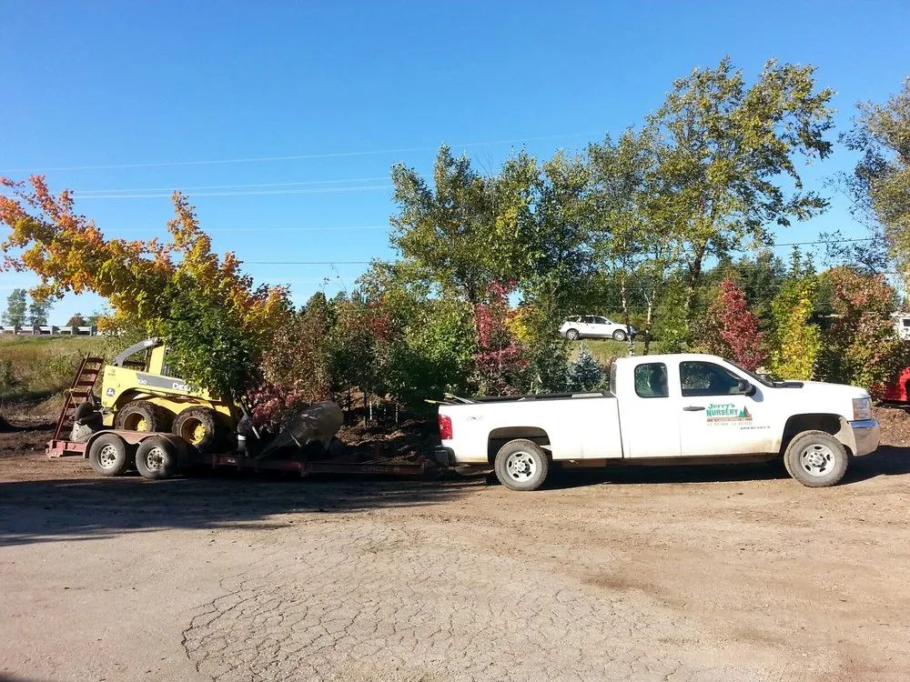 Local yard cleanup service in Kansas City, KS by Jerry's Nursery & Landscaping